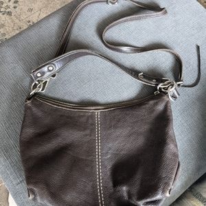 Roots leather crossbody